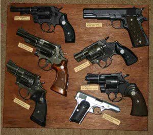 gunsandguns