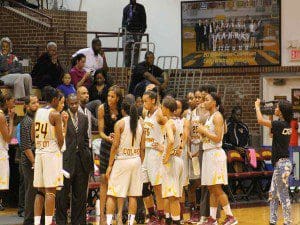  Head Coach Vanessa Blair talks things over with her players.  Karsceal Turner-WONO