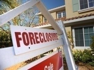 foreclosure_sign2jpg1
