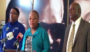 l-r: Oakland Town Commissioner Joseph P. McMullen, Sen. Geraldine Thompson and attorney Ralph Armstead, address the media and call on Gov. Rick Scott to convene a special session to address Florida's SYG law, in view of consideration of a boycott of Florida, August 22, 2013. (Photo: WONO)