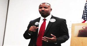 Juan Lynum, candidate for City of Orlando Commission, District 5, engages at his Town Hall discussion, March 18, 2014. (Photo: WONO)