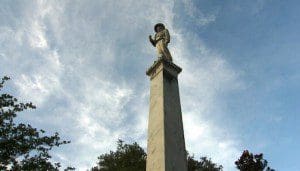 LakeEolaConfederateStatue